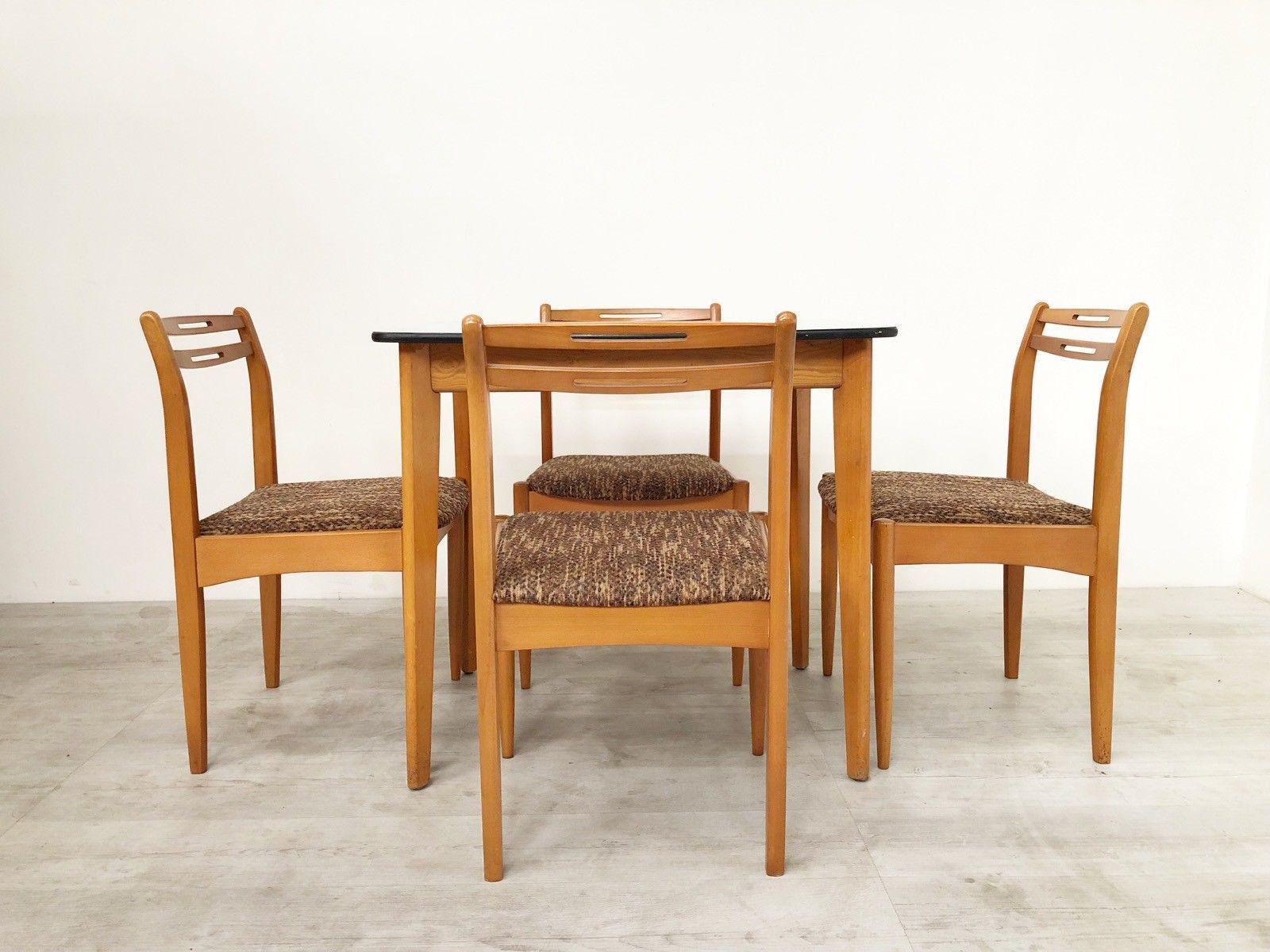 Mid Century 1950 S Beech And Formica Dining Table And Chairs