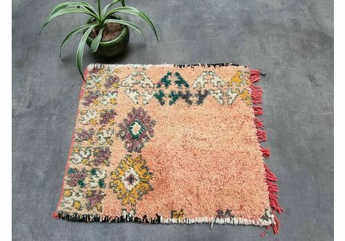 Moroccan Small Rug. Vintage Boujaad Rug Hand Woven By Berber /Berber Carpets.Natural Rug