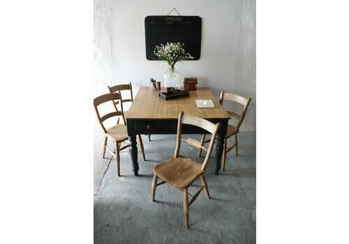 Lovely Set Of Four Restored English Elm Bar Back Farmhouse Chairs