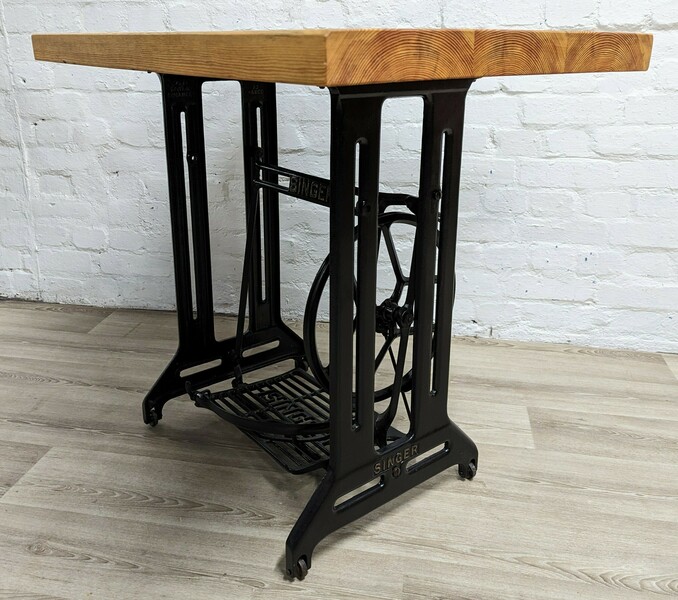 Singer Cast Iron Console Table Vinterior