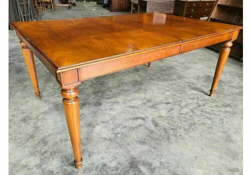 Antique Repro Cherry Wood Extending 1 Leaf Dining Table Tapered Legs Seats 8