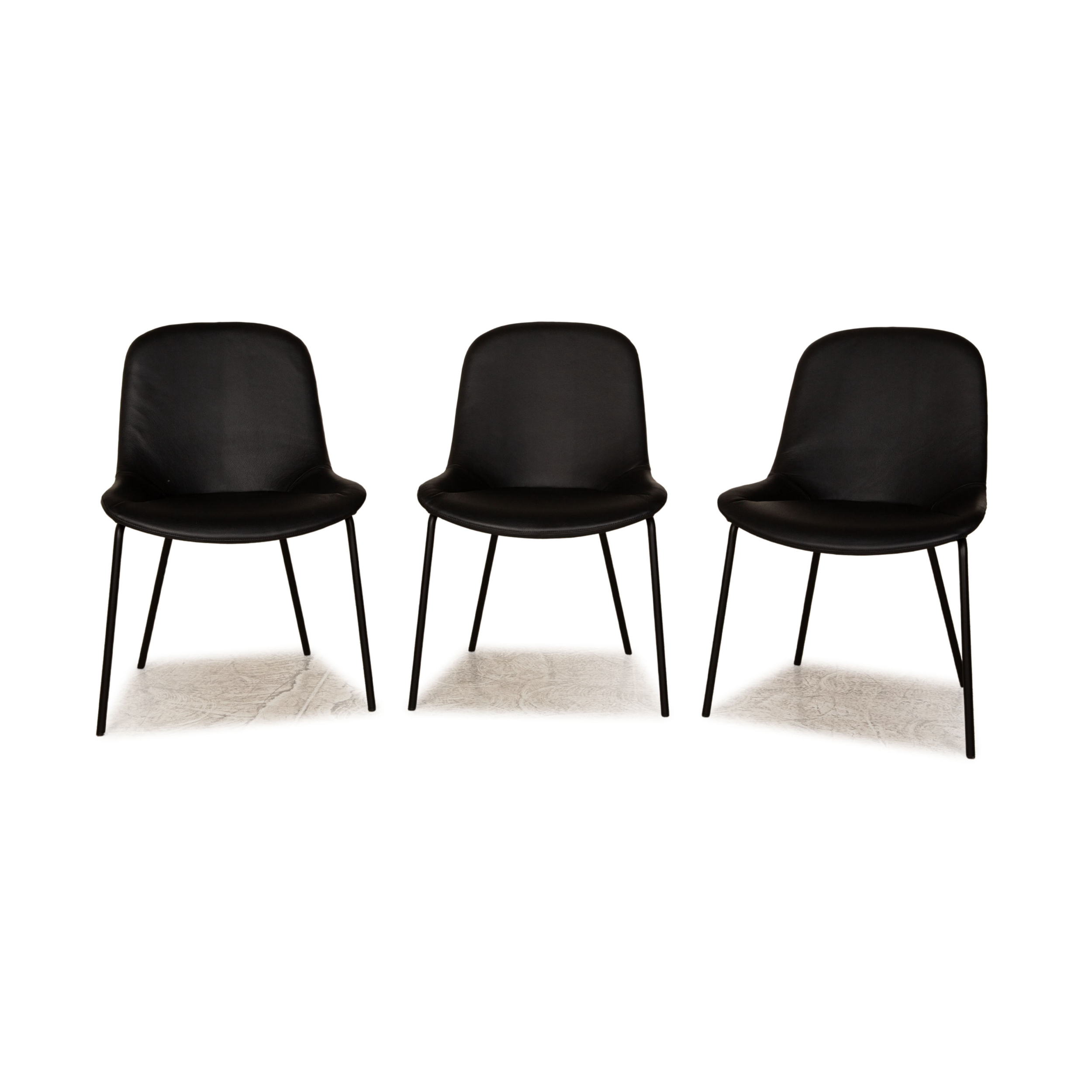 Set Of Walter Knoll Sheru Leather Chairs Black Dining Room