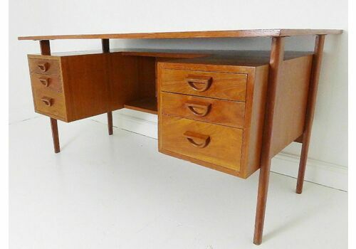 Stunning Vintage Danish Teak Kneehole Desk