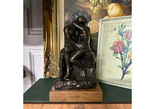 Vintage Austin Sculpture Nude Male & Female Kissing 1994