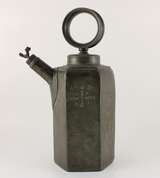 17th / 18th Century Swiss Pewter Wine Can. Drinks Flagon. Prismenkanne