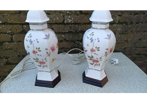 Huge Pair Of White Ceramic Oriental Indian Tree Style Table Lamps Bird And Flowers Working