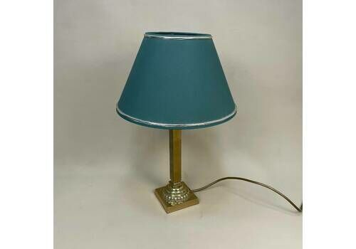 Antique Metal Gold Brass Lamp Light Bedside Side Table Desk Column Ornate Square Base Vintage Pattern Medium Green Lampshade Shade