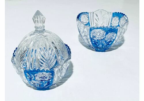 Two Matching Crystal Glass Bowls Set With Floral Motif / 1950s Vintage Design