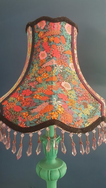 14 Inch Scallop Edge Lampshade