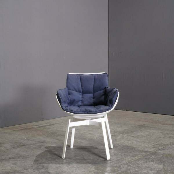 B&B Italia White Swivel Husk Chair By Patricia Urquiola Patricia