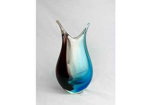 Stunning Vintage Sommerso Murano Art Glass Vase. Retro Red Blue Clear Ombre Vase, Handblown Italian Glass, Circa 1960's .