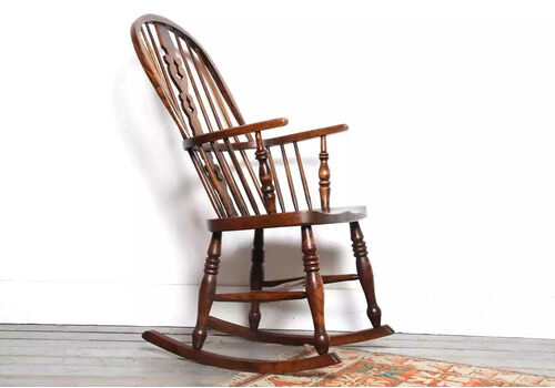 19th Century Antique Elm Windsor Rocking Chair