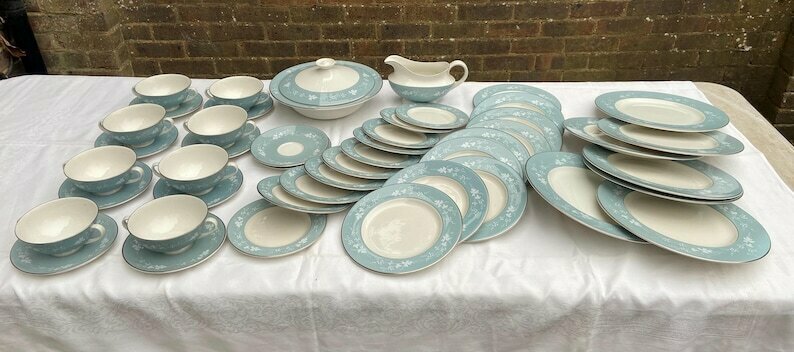 Six To Eight Place Mid Century Reflection Royal Doulton Dinner