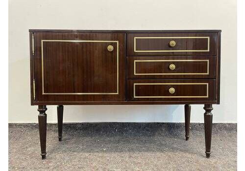 Vintage Nightstand / End Table / Mid Century Modern Lackered Wood / Vintage Nightstand / Vintage Furniture / Antique Furniture