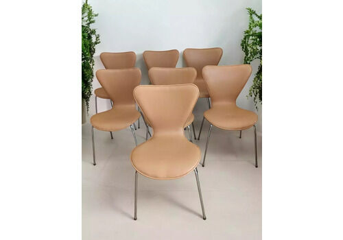 Mid Century Vintage Dining Chairs Reception Stackable Style Of Fritz Hansen X 7