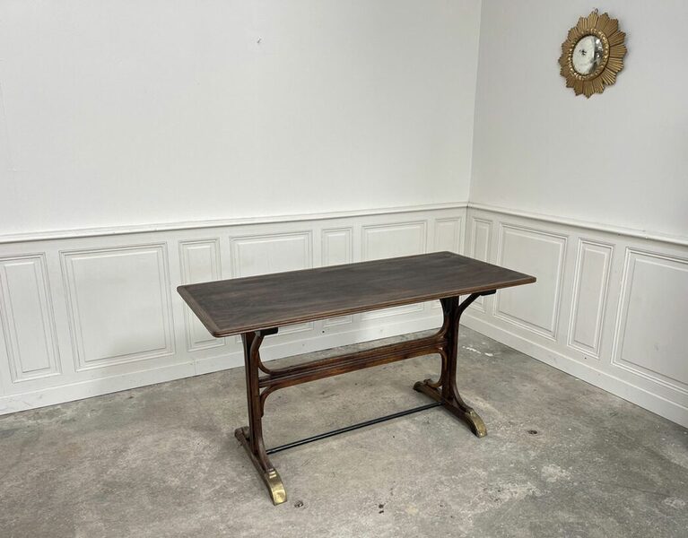 Thonet Beech Bistro Table, 1920s photo furniture