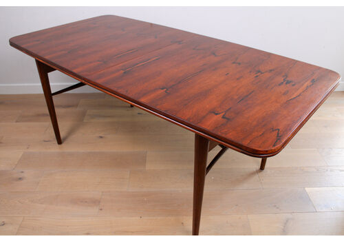 A Vintage Mid Century Rosewood Dining Table By Robert Heritage For Archie Shine