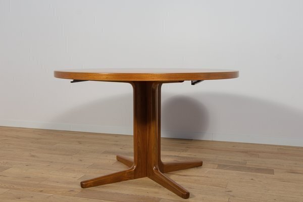 Mid Century Round Teak Extendable Dining Table From Vejle Mobelfabrik, Denmark, 1960s photo furniture