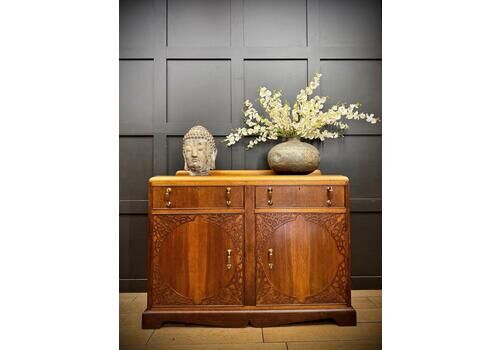 Antique Vintage Oak Sideboard / Drawer Cabinet / Buffet Server / Drinks Cabinet