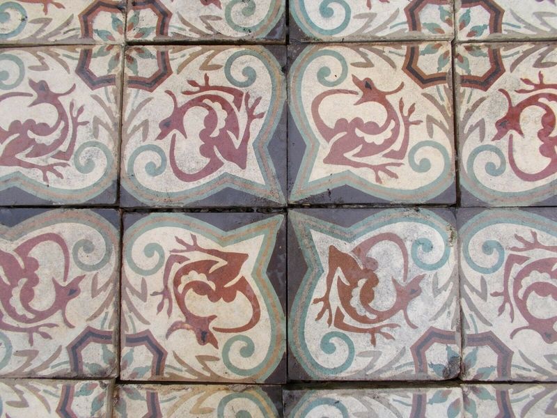 Antique Floor Tiles French Encaustic Salamander Crown Design Antique Floor Tiles French Encaustic Salamander Crown Design Of Francois I Poteries De Pont Briques Vinterior