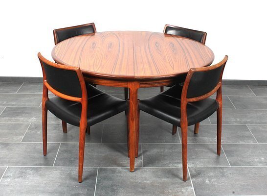Møller Rosewood Set Of Table And Chairs Model 80 By Niels Otto (N. O.) Møller For J.L. Møllers, 1960s, Set Of 5 photo for sale