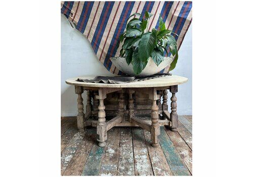 Large Antique Irish Oak Drop Leaf Circular Table W/ Bleached Oak Finish C.1900