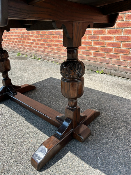 Jacobean Jaycee Style Oak Extending Draw Leaf Refectory Dining Table photo 110.0
