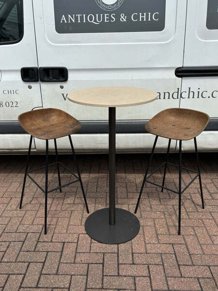 2 Vepa Hemp Designer Bar Stools & Table. photo buy