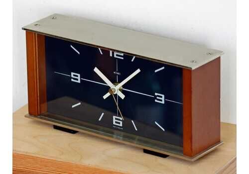 Vintage Metamec Mantel Clock   23cm Wooden Retro Mid Century 60s 70s Art Deco Desk Clock Off The Wall Clocks