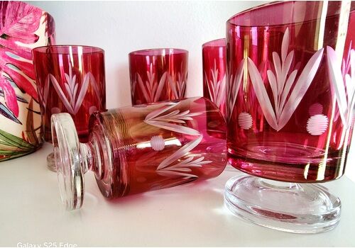 Set Of 5 Beautiful Cranberry Crystal Etched Wine Glasses