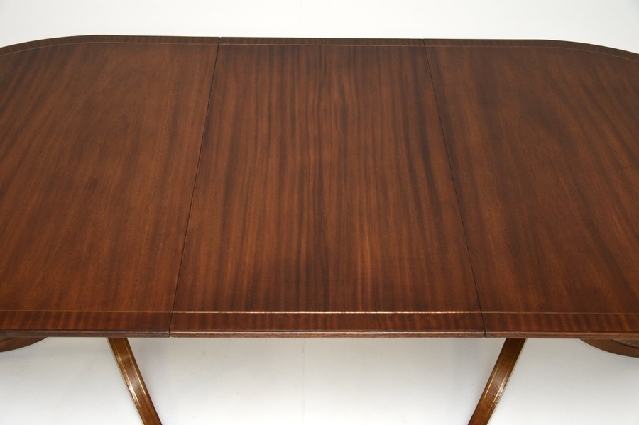 Antique Regency Style Mahogany Brass Inlaid Extending Dining Table photo vinterior