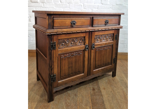 Antique Style Carved Oak Old Charm Double Cupboard Sideboard Side Cabinet