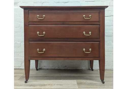 Edwardian Stained Mahogany 3 Drawer Chest Of Drawers