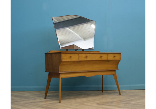 Mid Century Walnut Dressing Table From Alfred Cox, 1950s #1532
