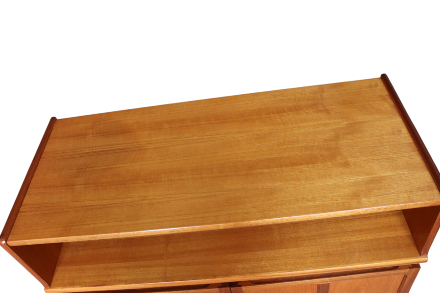 Mid Century Small Teak Nathan Sideboard/ Media Cabinet | Nathan | Vinterior
