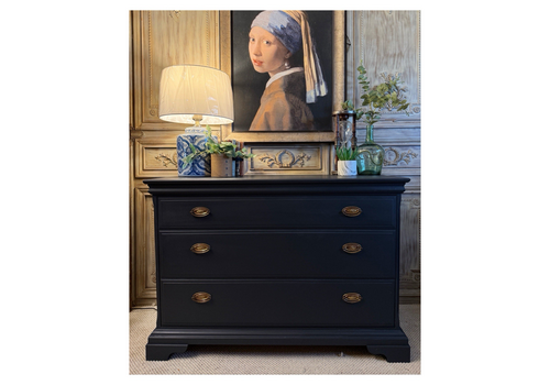 Antique Style Chest Of Drawers In Railings By Farrow & Ball Delivery Available