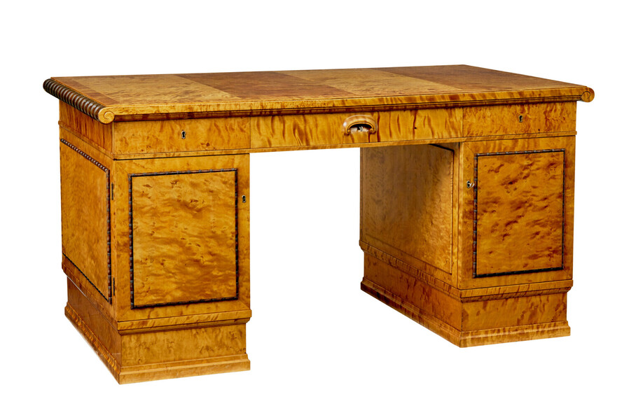 Photo inspiration: Scandinavian Birch Art Deco Pedestal Desk Photo Inspiration