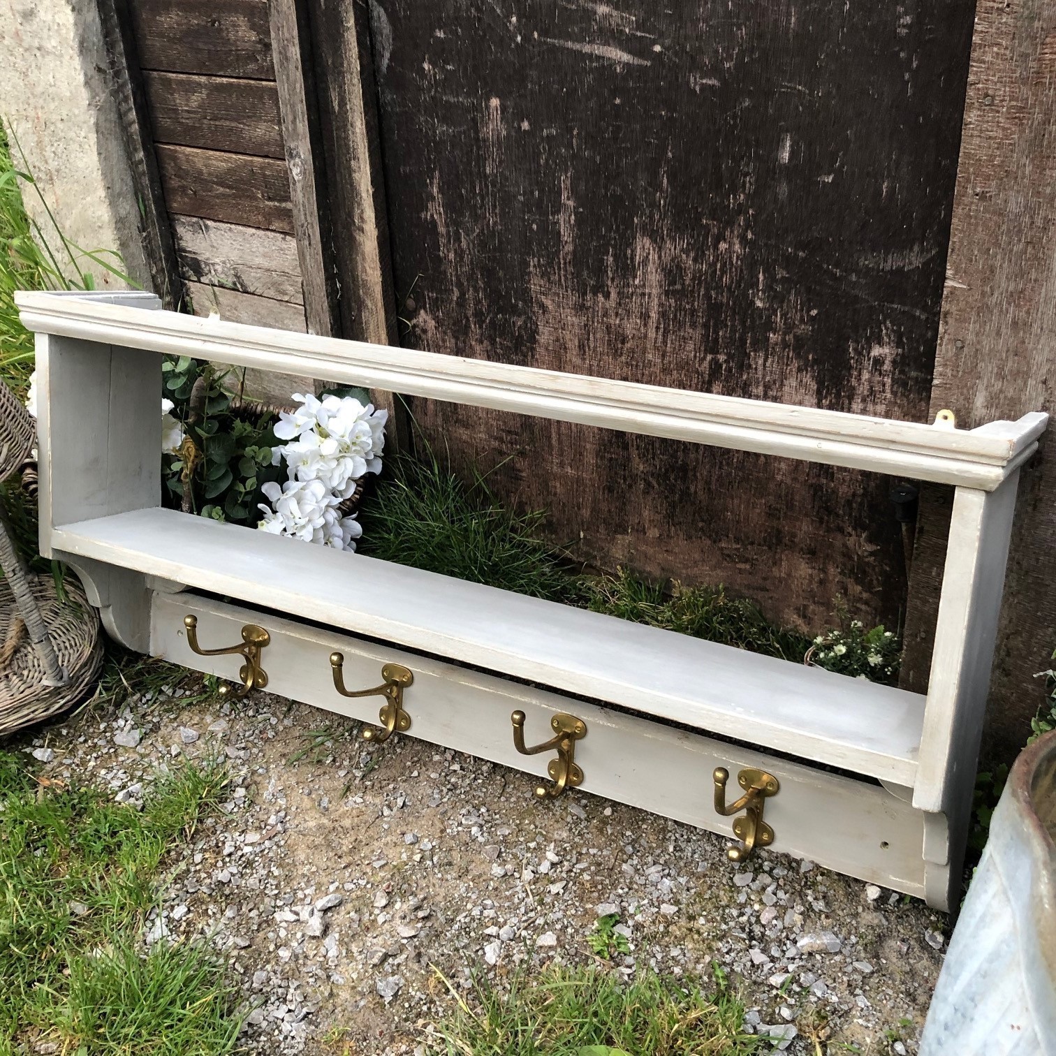 Grey Hand Painted Vintage Country Farmhouse Pine Wall Shelf Unit Rack 4 Brass Hooks Vinterior