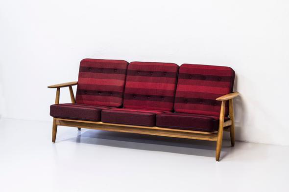 1950s Cigar Sofa By Hans J Wegner Hans J Wegner Getama