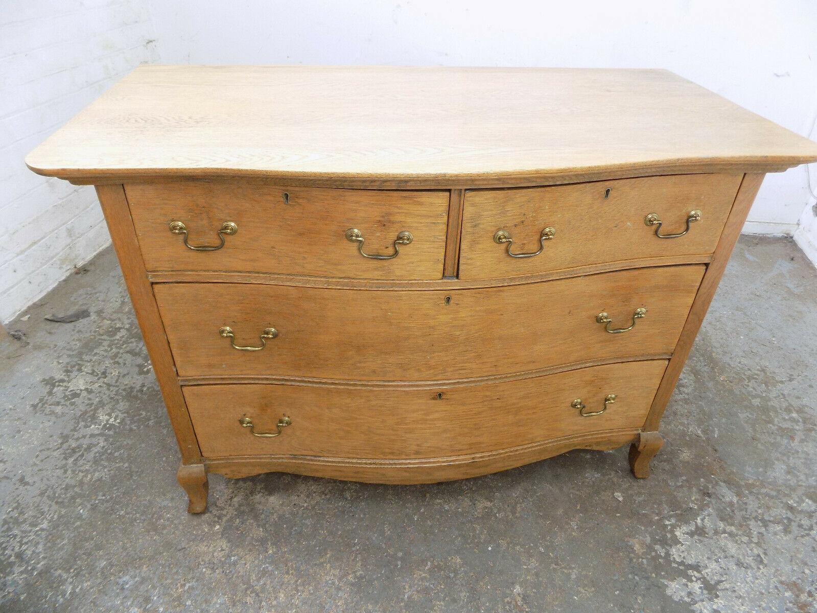 Antique Edwardian Serpentine Oak 2 Over 2 Chest Of Drawers Metal