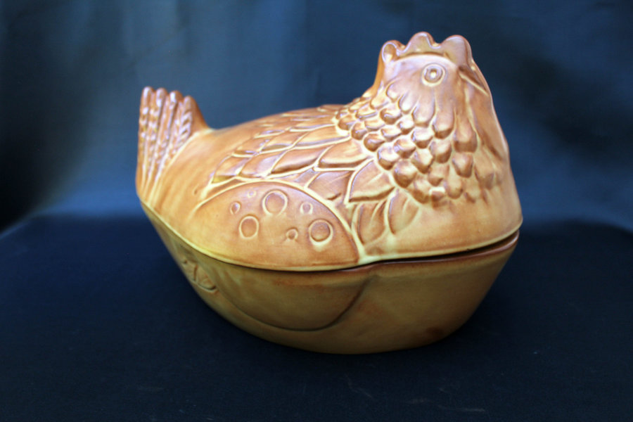 Very Large Vintage Terracotta Chicken Pot Casserole
