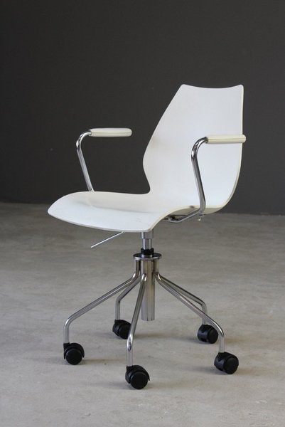 Single Vico Magistretti Kartell Maui Office Chair Vinterior Single Vico Magistretti Kartell Maui