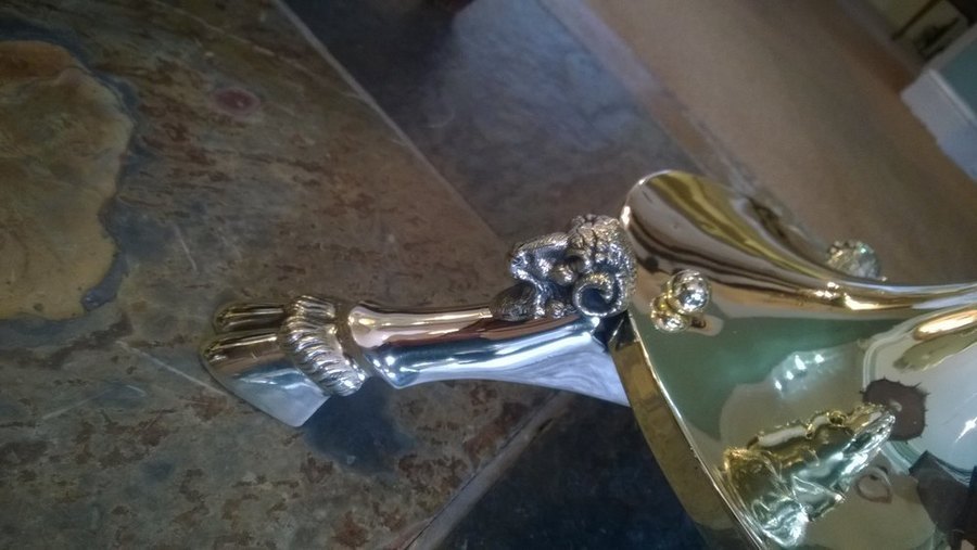 Victorian Brass Extending Standard Oil Lamp photo furniture