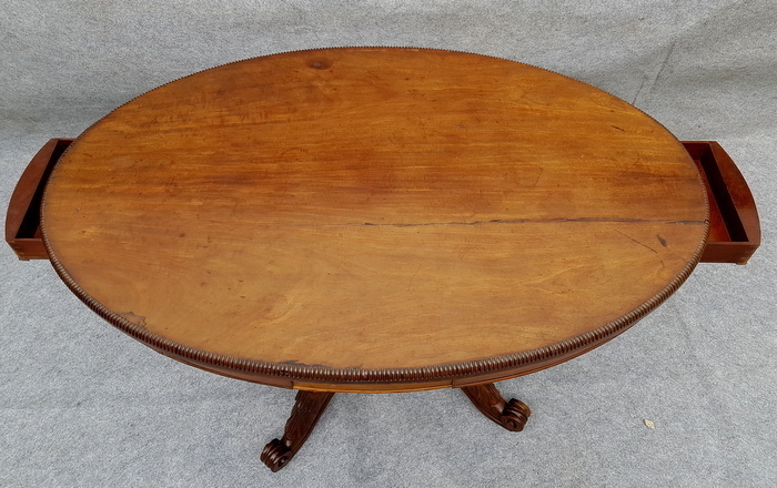 Oval Mahogany Center Table photo 936.0