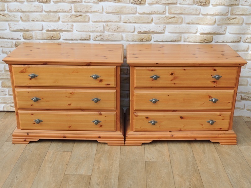 Schreiber Chest Of Drawers Pair Vinterior