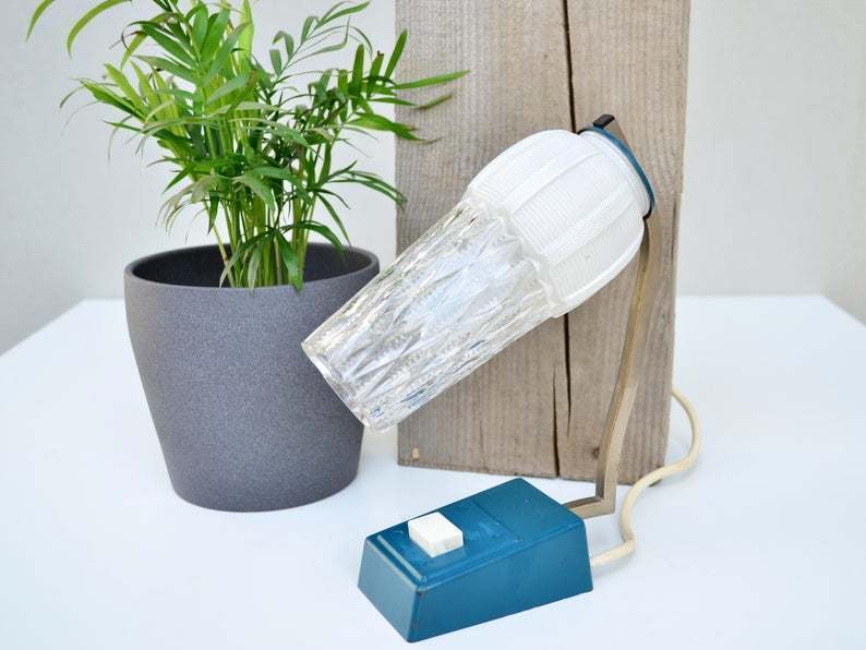 Mid Century Vintage Small Table/Bedside Lamp. Teal Metal ...