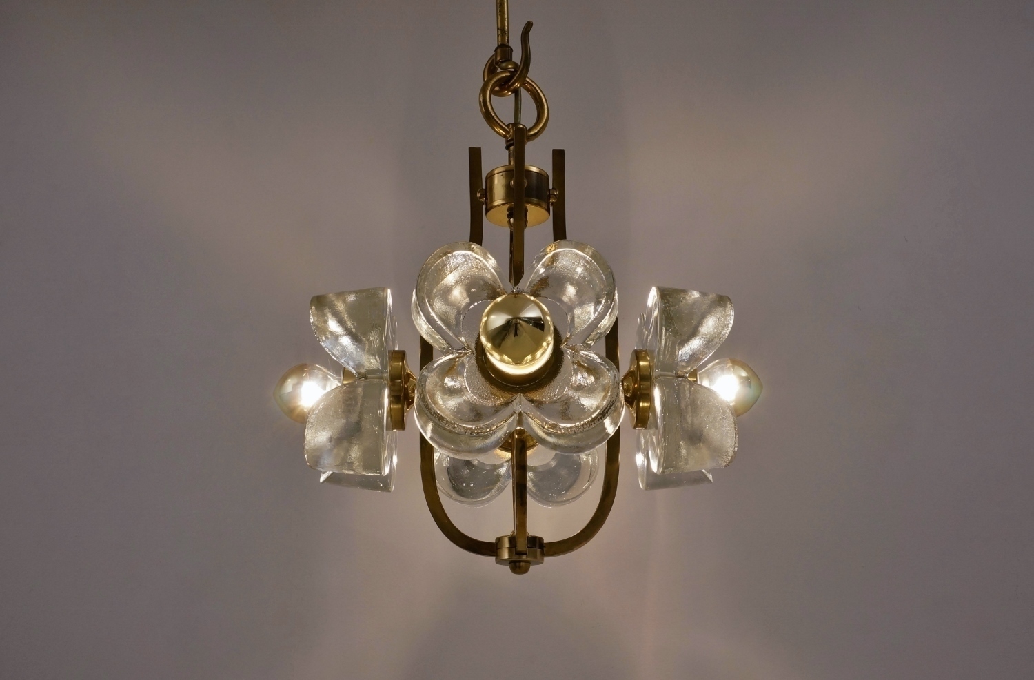Glass Flower Pop Chandelier Glass Flower Pop Chandelier