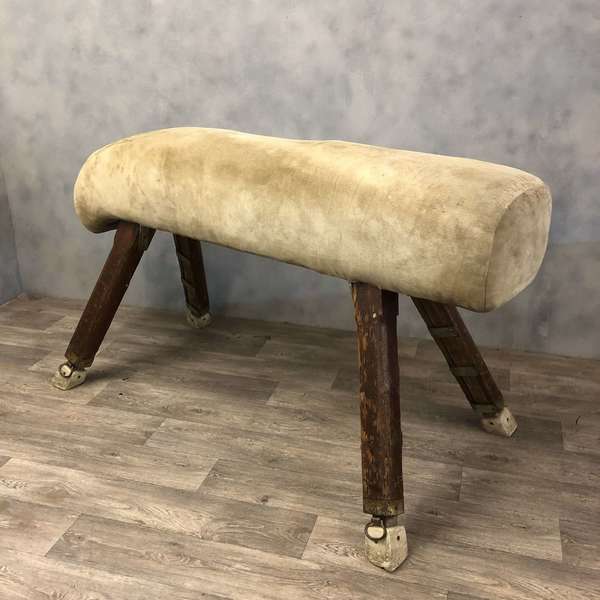 Vintage Pommel Horse Large Vinterior