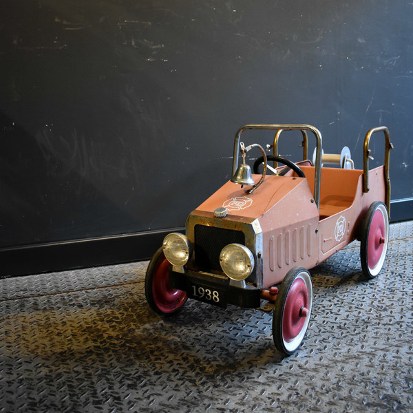 buddy pedal car