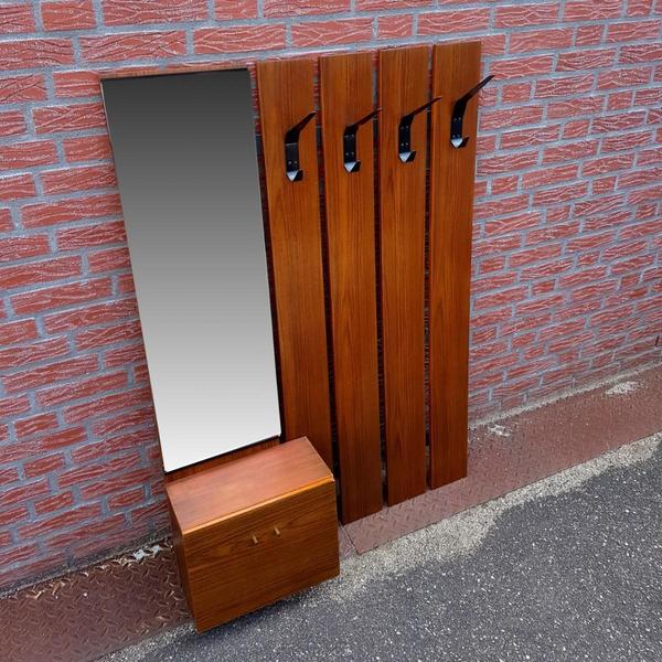 Mid Century Wall Mounted Coat Rack With Mirror